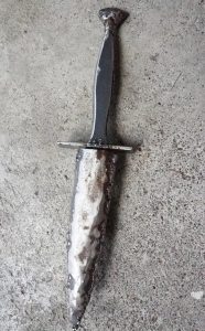 Fairbyrne Sykes style knife with sheath
